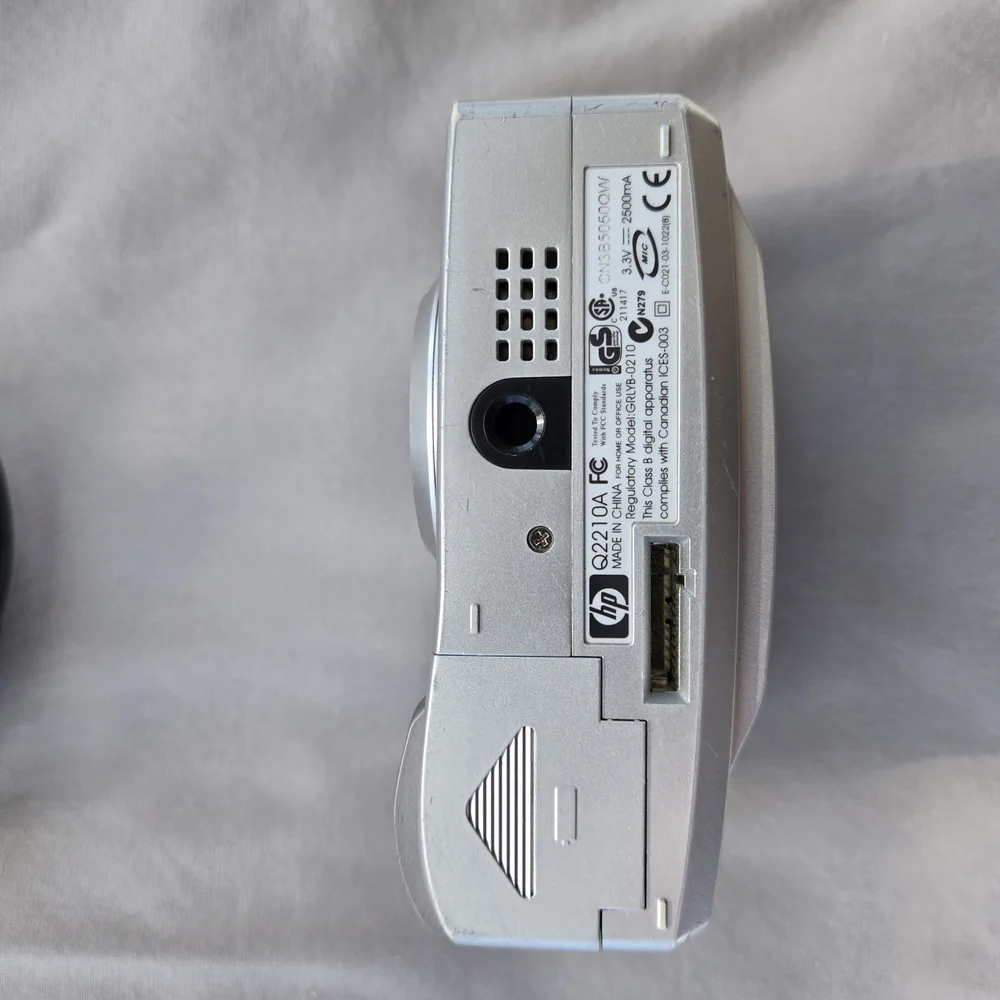HP Photosmart 735 Digital Camera